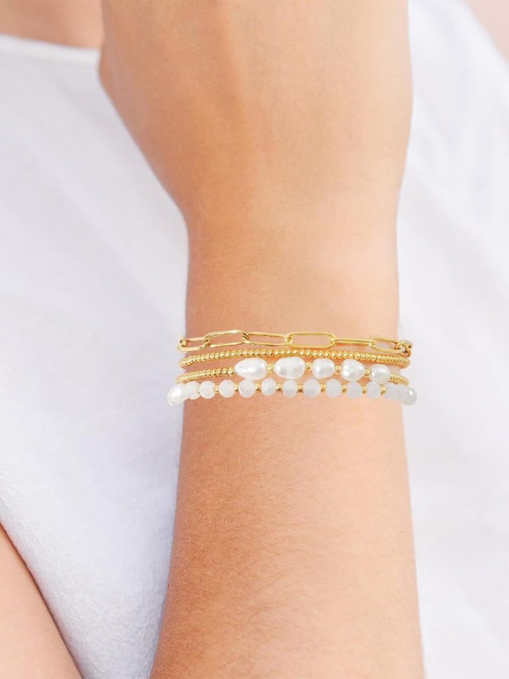 Dainty Gold Plated Pearl Crystal Beaded Bracelets Set for Women 14K Gold Plated - Picture 4 of 7